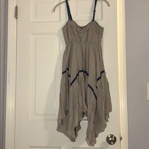 Flowing minidress- uneven skirt